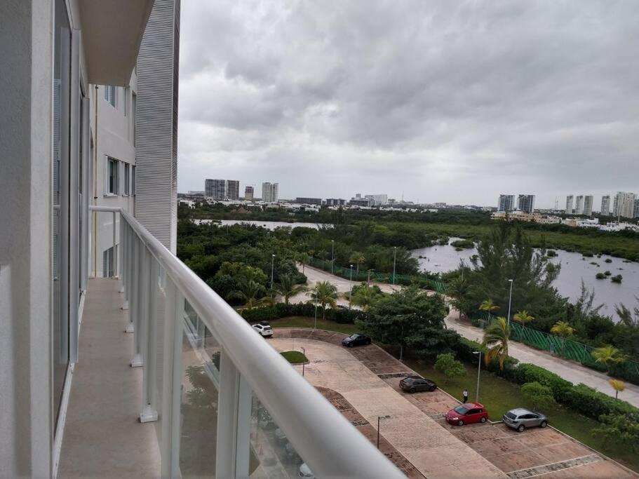 Hermoso Condo De 2 Habitaciones Frente Al Caribe Cancun Exterior photo